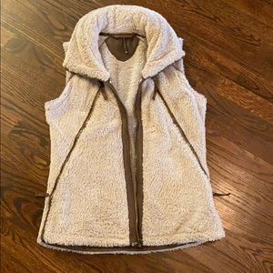 Kuhl vest